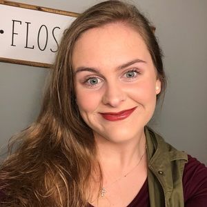 Meet your Posher, Ellyn